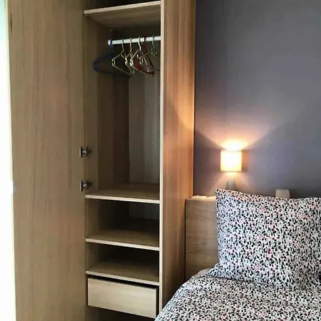 - Pièces 944